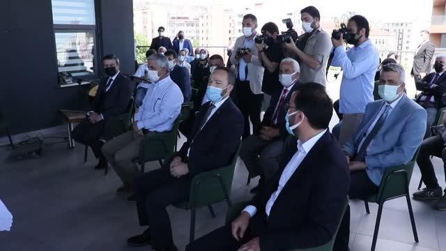 AK Partili Karaaslan gençlerle bir araya geldi