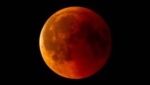 Rise and shine early for total lunar eclipse on May 26