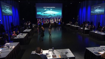 Arctique : huit pays de la région promettent de protéger ce territoire convoité et menacé