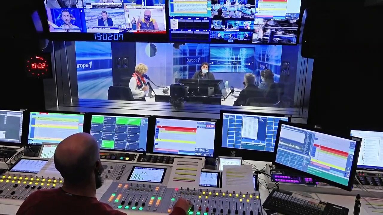 Policiers filmés : le Conseil constitutionnel censure l’ex-article 24, Darmanin promet "d’améliorer les dispositions"