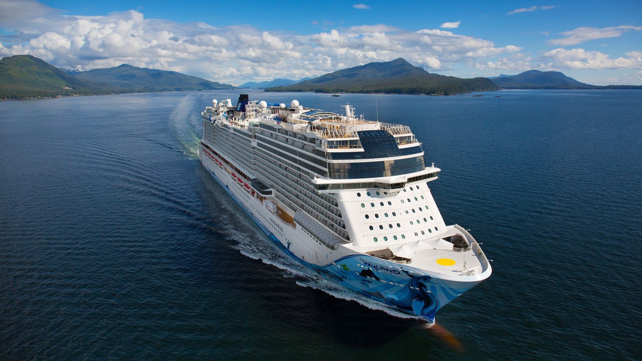 Norwegian Cruise Line Resumes Selling Voyages to Alaska for This Summer
