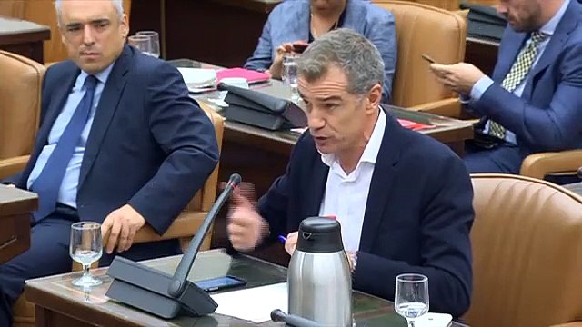Aznar responde a Toni Cantó en la comisión de financiación del PP