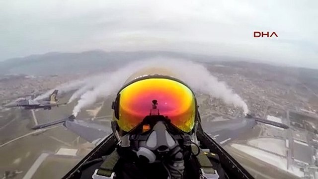 SOLOTÜRK'ten 'yavaş uçuş' ile tarihi rekor!