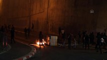 KUDÜS - İsrail polisi, Umm el-Fahm kentinde gösteri yapan Filistinlilere müdahale etti