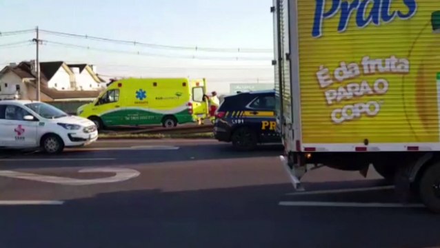 Cinco pessoas ficam feridas após acidente de trânsito entre dois ônibus no Trevo Cataratas