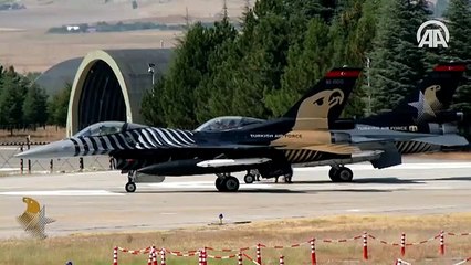 SOLOTÜRK'ten nefes kesen klip!