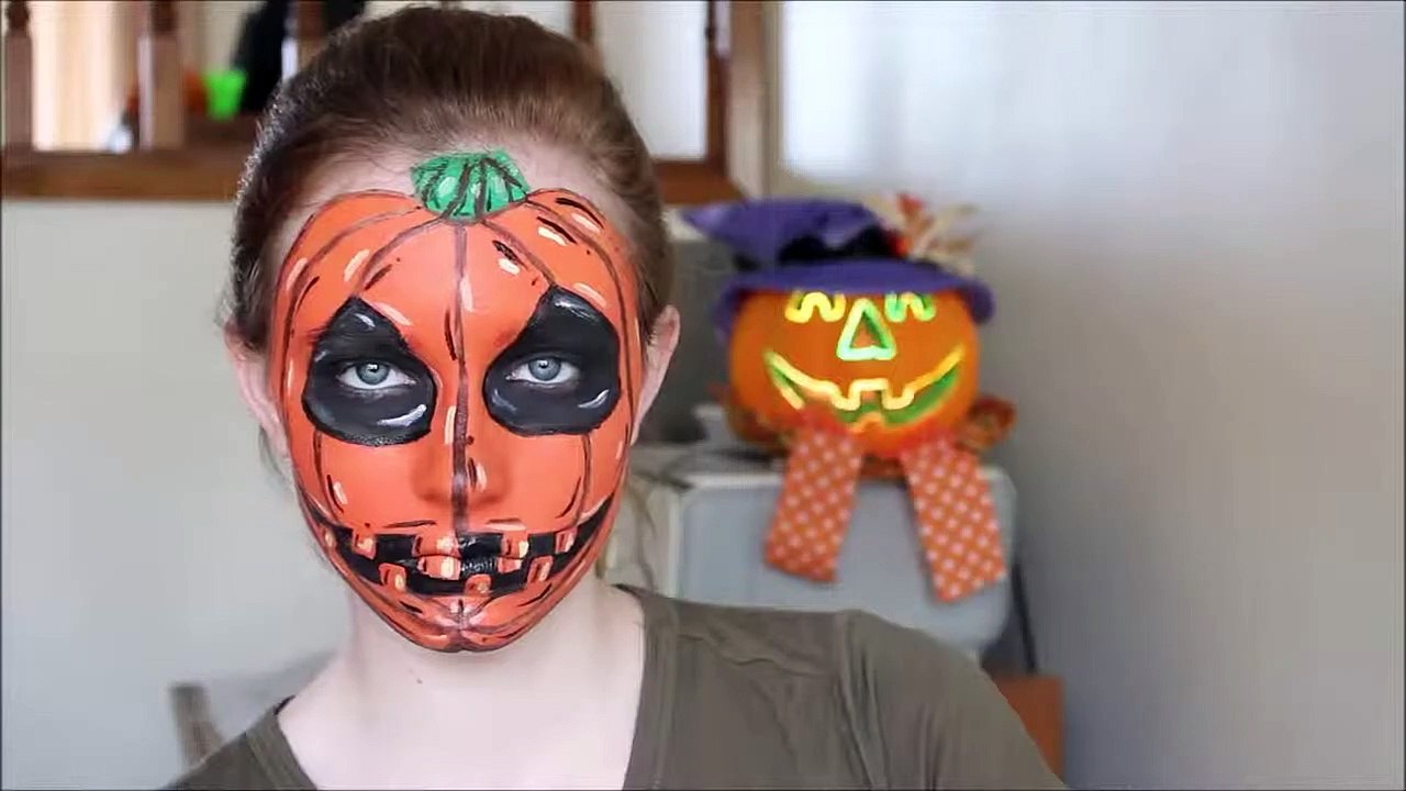 Cartoon Pumpkin Face Tutorial // Halloweek '17