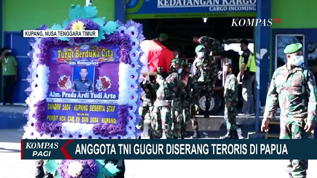 Prosesi Pemakaman 2 Prajurit TNI yang Gugur Diserang KKB Papua