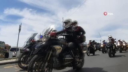 Beyoğlu'nda dev asayiş uygulaması: İlçede giriş çıkışlar tutuldu