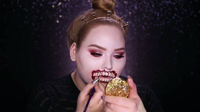 Glam Zombie - Torn Mouth Halloween Makeup Tutorial