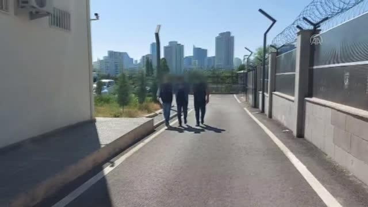 Son dakika haber... FETÖ'nün emniyet ve jandarma mahrem yapılanmasına yönelik operasyon: 67 gözaltı