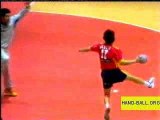 Handball - Juanin Garcia - Feinte de tir et roucoulette
