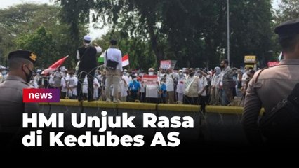 Belasan Massa HMI yang sedang Berunjuk Rasa di Kedubes Amerika Serikat Ditangkap  Polisi