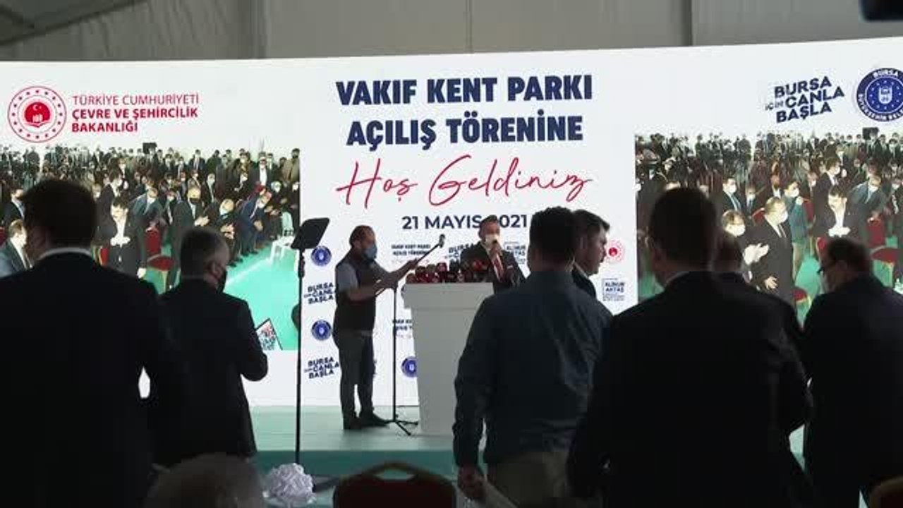 Son dakika haberleri: Çevre ve Şehircilik Bakanı Kurum, Bursa'da Vakıfköy Kent Parkı açılış töreninde konuştu (1)