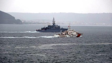 Rus mayın tarama gemisi 'Ivan Antonov' Çanakkale Boğazı'ndan geçti