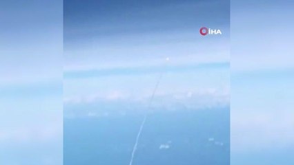 Uçuş sırasında roketin fırlatılmasına tanık oldular