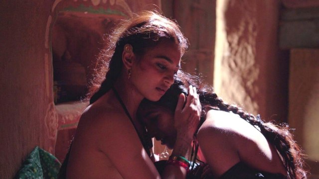 ಬೆತ್ತಲೆ ವಿಡಿಯೋ ಲೀಕ್ ಆದ್ಮೇಲೆ 4 ದಿನ ಮನೆಯೊಳಗಿದ್ದ Radhika Apte | Filmibeat Kannada