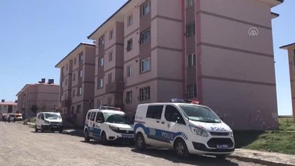 Kars'ta kayınpederi tarafından bıçaklanan damat ağır yaralandı