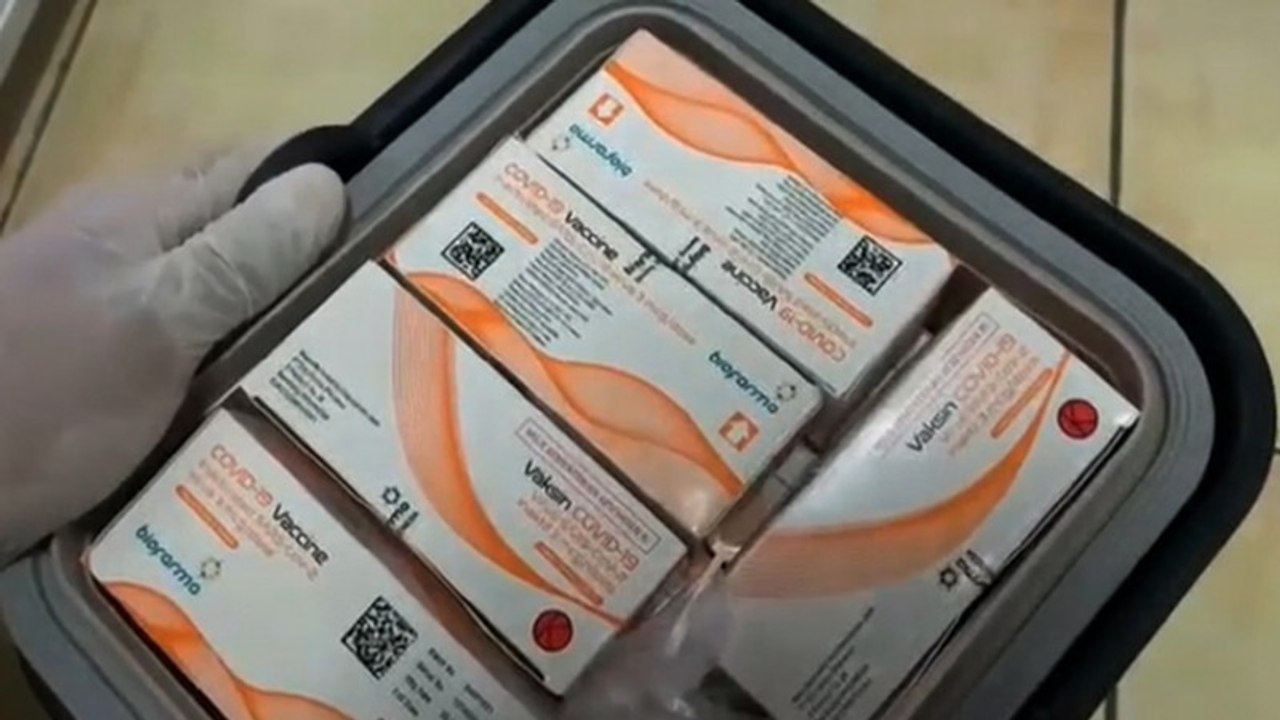 Kasus Jual Beli Vaksin COVID-19, Polisi Geledah Kantor Dinkes Sumut