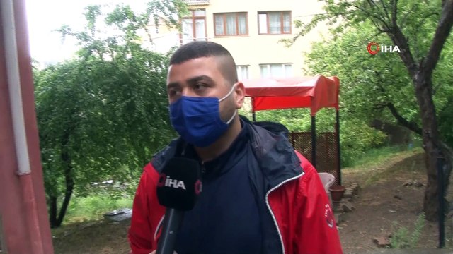 Beykoz’da istinat duvarı çöktü: 3 apartman tahliye edildi