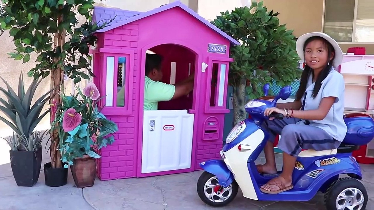 Wendy Pretend Play W/ Post Office Mailbox Kids Dress Up Mail Carrier Costume Toys