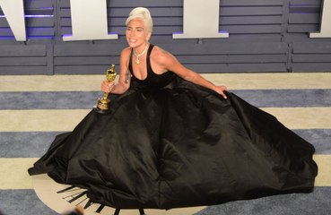 Lady Gaga revela que engravidou após estupro na adolescência