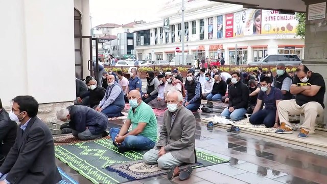 SAKARYA - Filistinli şehitler için gıyabi cenaze namazı kılındı