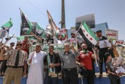 Suriye'de Esed rejiminin yurt dışında oy verme işlemini başlattığı sözde seçim protesto edildi