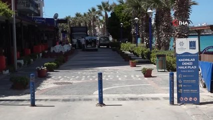 Kuşadası mavi bayraklı plajları ile misafirlerini bekliyor