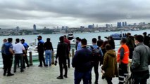 İSTANBUL - Üsküdar'da düşen oltasını almak için denize atlayan kişi boğulma tehlikesi geçirdi