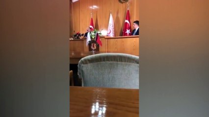 AA muhabirinden bakanlara 'Soylu' sorusu: Üç buçuk yaşındaki oğlumun yüzüne bakarken utanıyorum, sizin çocuklarınız yok mu?