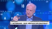 Hubert Védrine : « Les responsables américains ricanaient de l'Euro parce qu'ils pensaient que ça n'allait pas marcher (...) ça a marché plus que ce qu'ils souhaitaient »