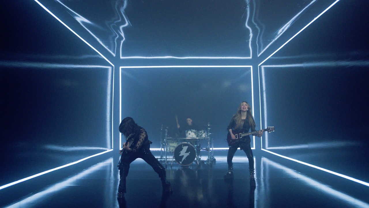 The Warning CHOKE video Dailymotion