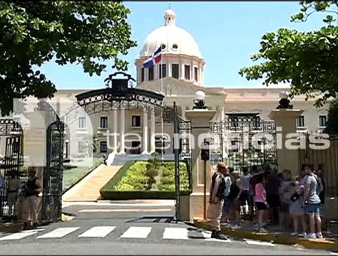 #Telenoticias / Luis Abinader habla sobre sus primeros 9 meses de gobierno