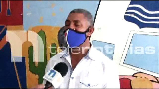 #Telenoticias / No hay condiciones para regresar a las aulas según maestros de Azua / 20 de mayo 2021