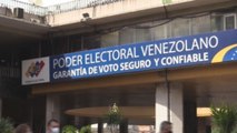 Venezuela está pendiente del diálogo incierto a medio año de comicios regionales