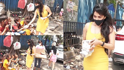 Actor Nikita Rawal Distributes Food To Poor Kids
