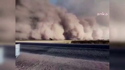 Şanlıurfa'da kum fırtınası