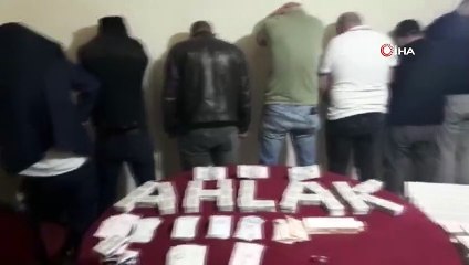 Apart daireyi kumarhaneye çevirdiler, suç üstü yakalandılar