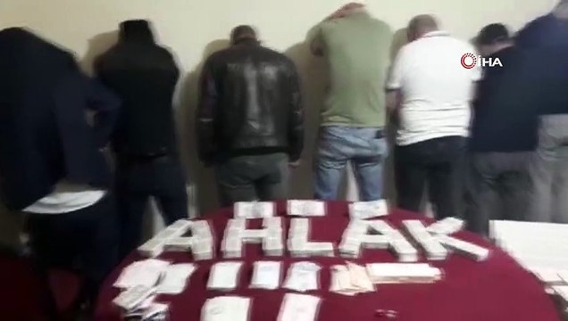 Apart daireyi kumarhaneye çevirdiler, suç üstü yakalandılar