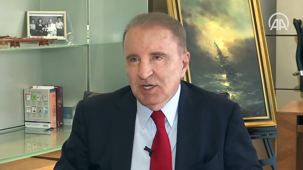 Galatasaray eski başkanı Ünal Aysal'dan 'adaylık' açıklaması