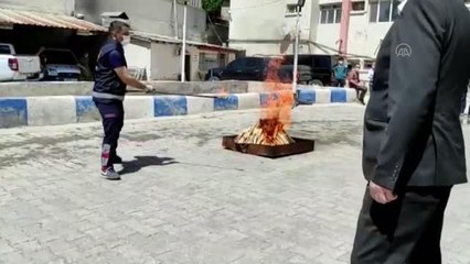 Özalp'te kamu personellerine yangına müdahale eğitimi verildi