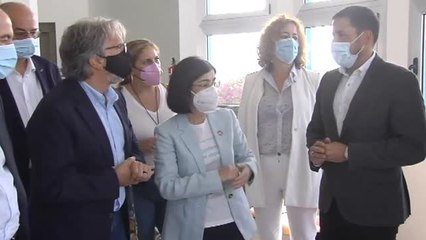 Darias, "razonablemente satisfecha" con la decisión del Comité de Bioética