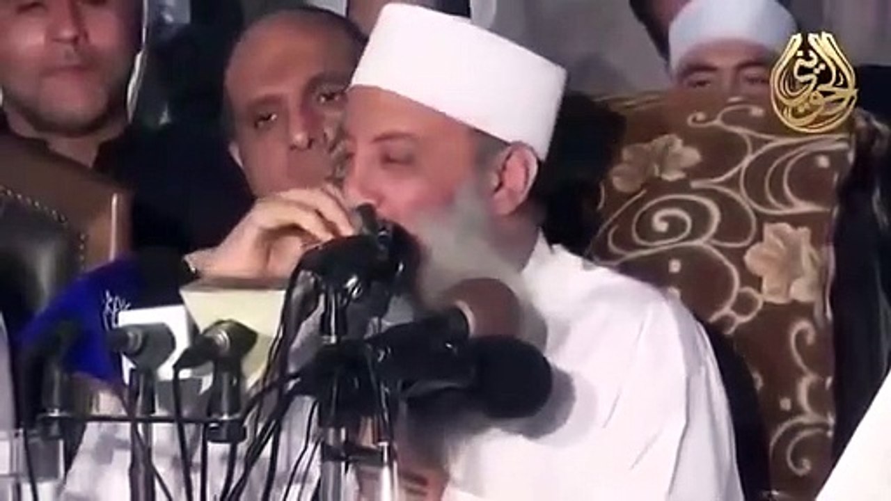 معني -إذا مَرّ أحدكُم بحائط فليأكل ولا يتخذ خُب...