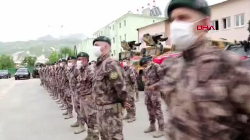 TUNCELİ POLİS ÖZEL HAREKAT TİMLERİ, DUALARLA SURİYE'YE UĞURLANDI -  Dailymotion Video