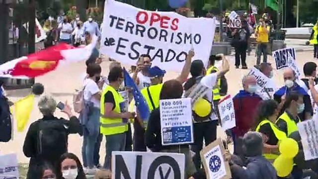 Empleados públicos se manifiestan en Madrid exigiendo el fin de la interinidad en la Administración