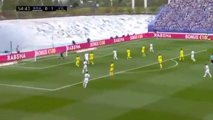 Karim Benzema Offside Goal Real Madrid 1-1 Villarreal