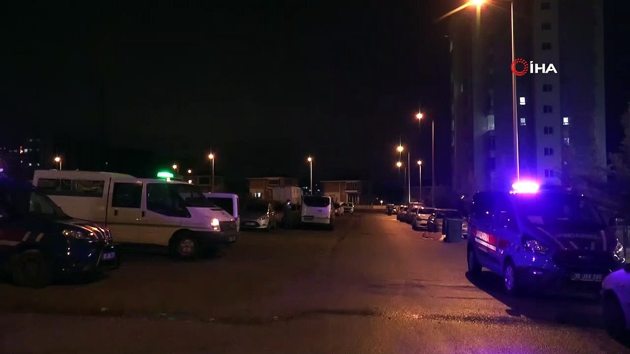 Tartıştığı babasını vahşice katletti
