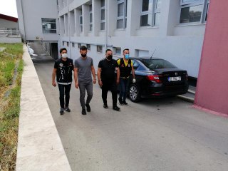 Yakıt deposundan 14 kilo esrar çıktı