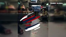 Metrobüste bir kadın ve erkek arasında bacak bacak üzerine attın kavgası